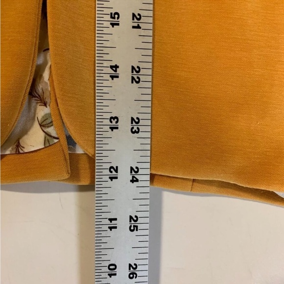 Skies are Blue Hannah Modal Scuba Blazer - Picture 3 of 9